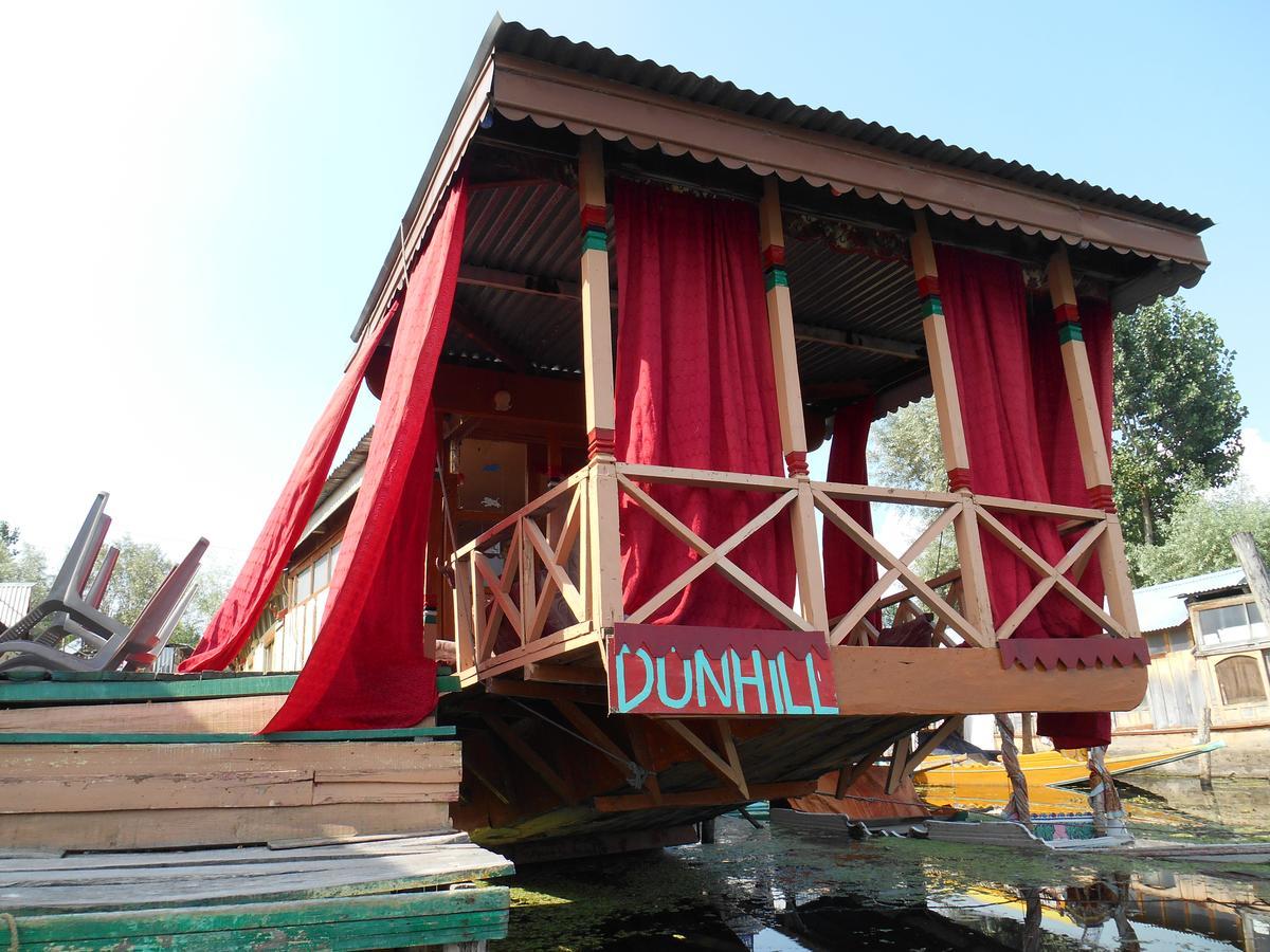Bed and Breakfast Houseboat Dunhill à Srīnagar Extérieur photo